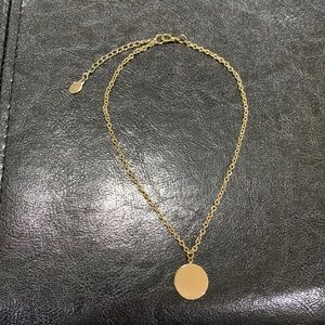Gold choker necklace